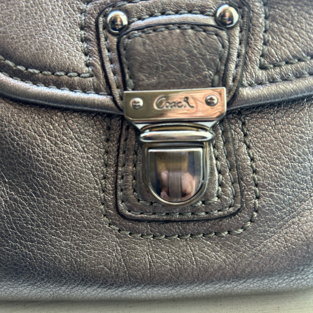 Coach Leather Patch Inside Turquoise Lined Handbag - image 4